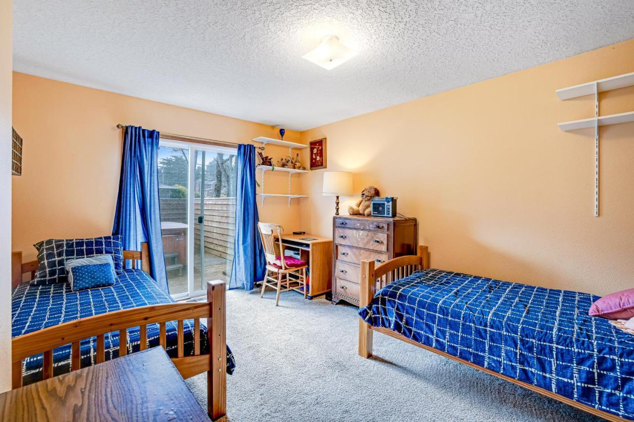 Appartamento Bayocean Retreat Cape Meares Esterno foto
